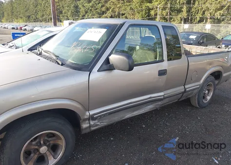 2003 Chevrolet S-10 Ls из США, поврежденный, VIN 1GCCS19X638244318